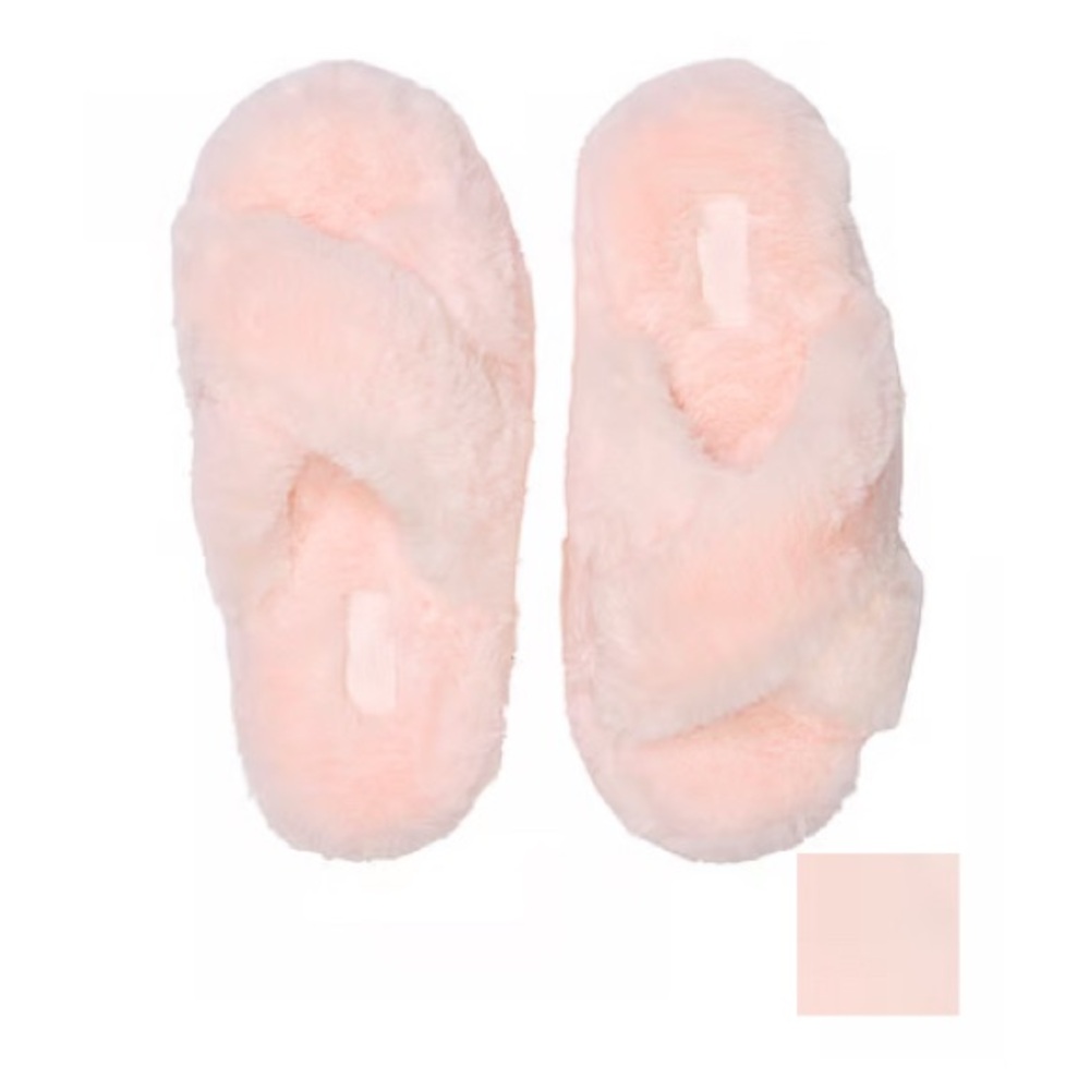 Victoria’s Secret PINK FAUX FUR PLATFORM SLIPPERS NWT